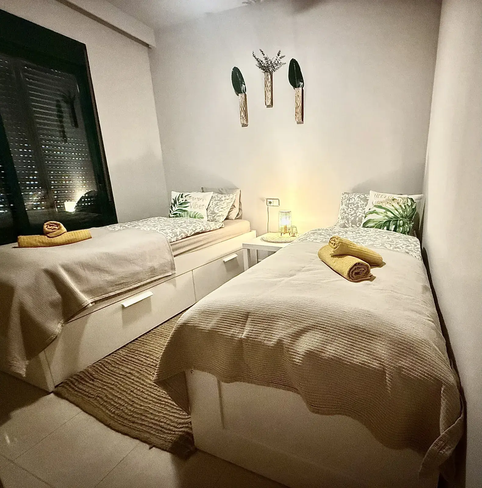 Casa Flamingo - twin bedroom